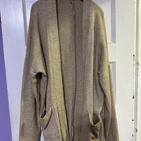 CLOSET CLOSING J Crew Cardigan Bundle L - Picture 1 of 11